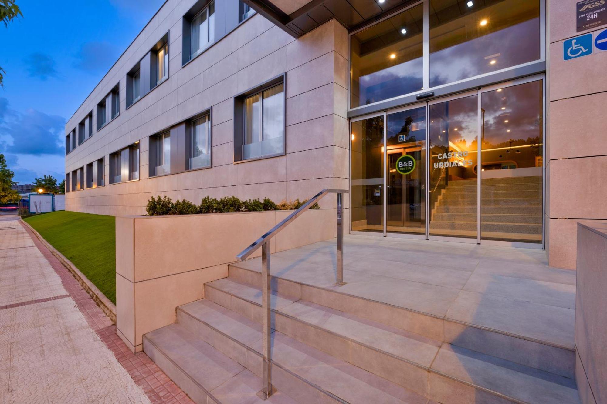 B&B Hotel Castro Urdiales Exterior foto